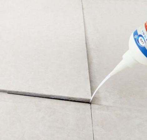 东光瓷砖空鼓维修公司分享卫生间瓷砖脱落的原因可能有以下几点